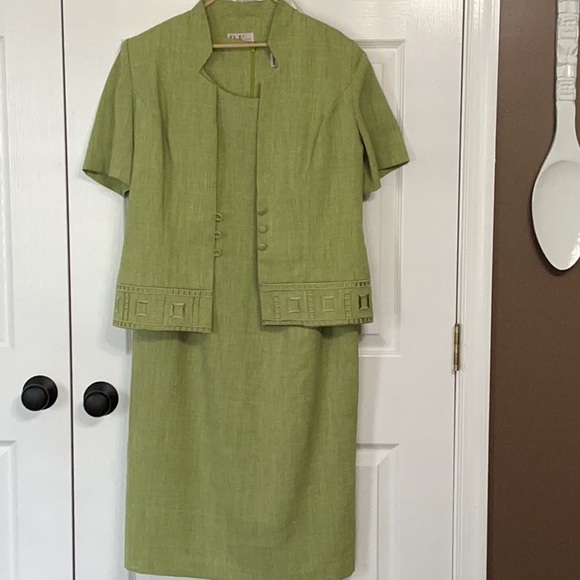 RK Originals vintage Green Two-Piece Dress Suit - Picture 1 of 5